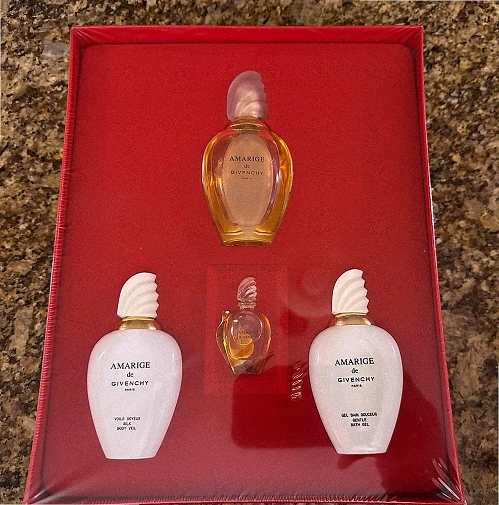 GIVENCHY Amarige fragrance Gift Set Vintage 1980s With Body Silk And Bath Gel