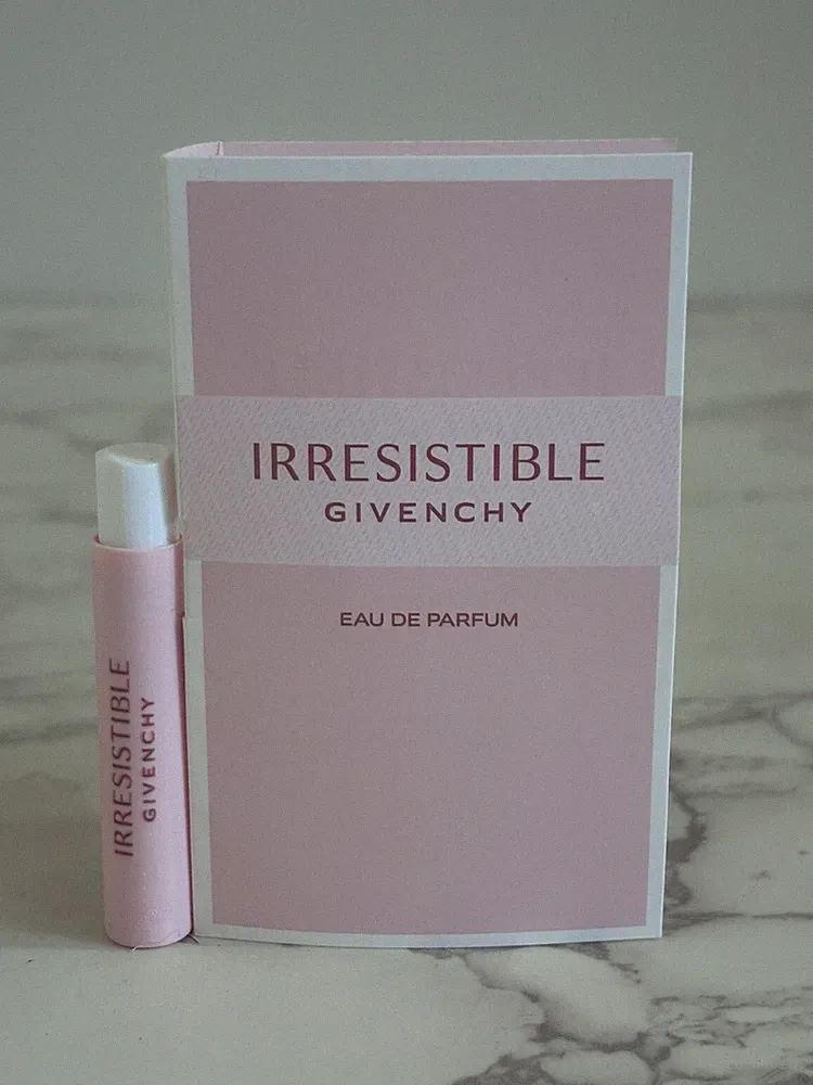 Givenchy - Irresistible - EDP Women Perfume Sample Spray Vial 0.03oz/1mL - NEW