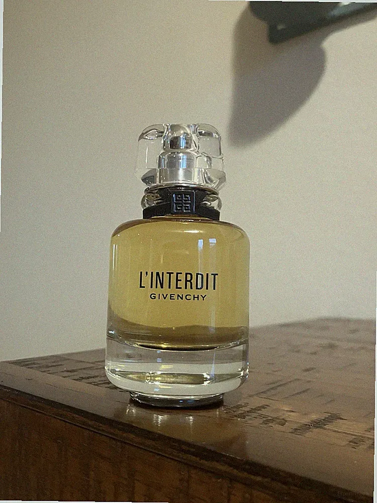Givenchy L'INTERDIT Eau De Parfum Perfume Spray 1.7 fl oz/ 50 mL NWOB