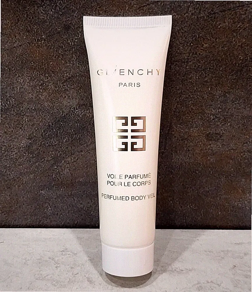 Givenchy Perfumed Body Veil , 1 oz, 30 ml lotion nwob