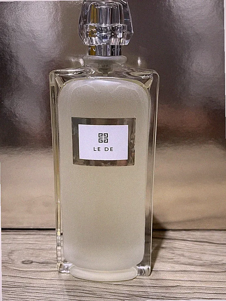 Le De Perfume by Givenchy 3.3 oz./ 100 ml. Eau de Toilette Spray for Women. New