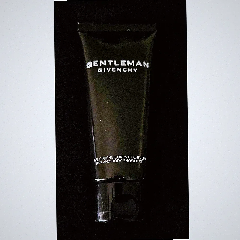 NWT Givenchy Gentleman Hair Body Shower Gel Mens Woody Scent Travel Size 75ml
