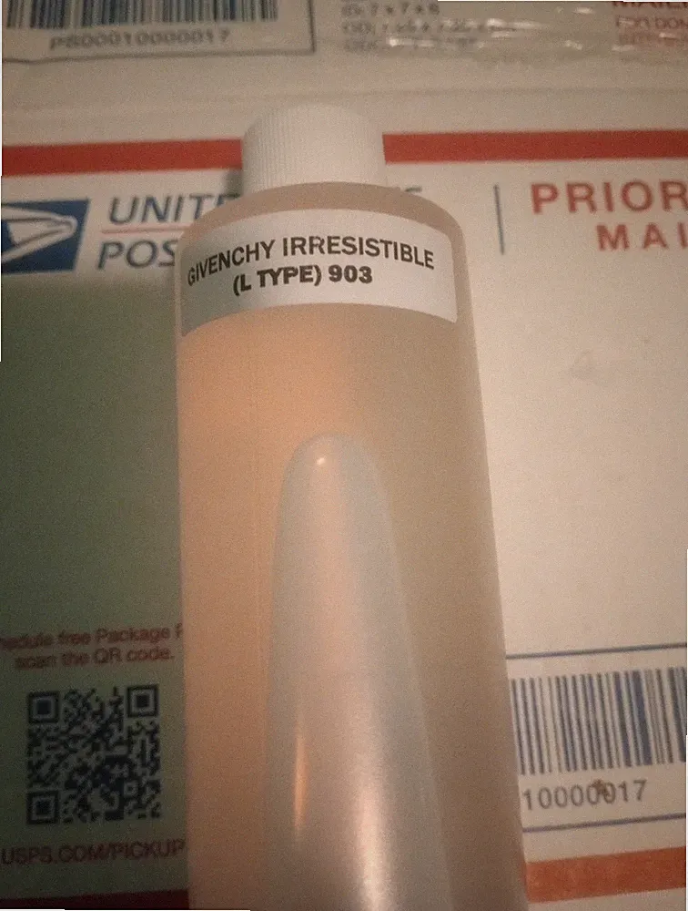 Oil Parfum Givenchy Irresistible